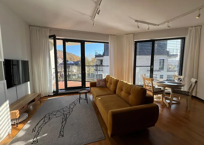 Happy Moments - Widokowy Апартаменты Еленя-Гура